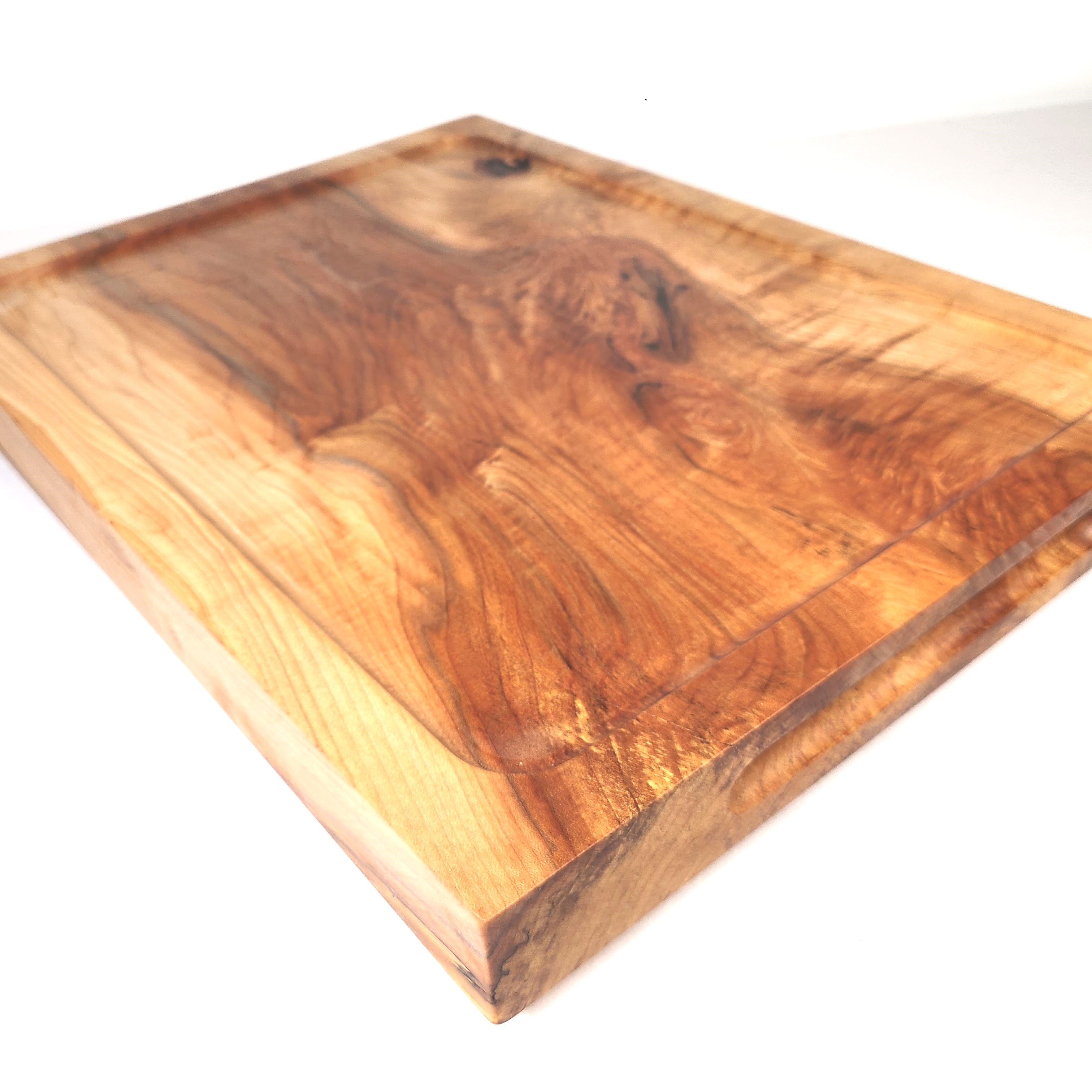 HARD MAPLE CARVING BOARD / CARVER SERIES